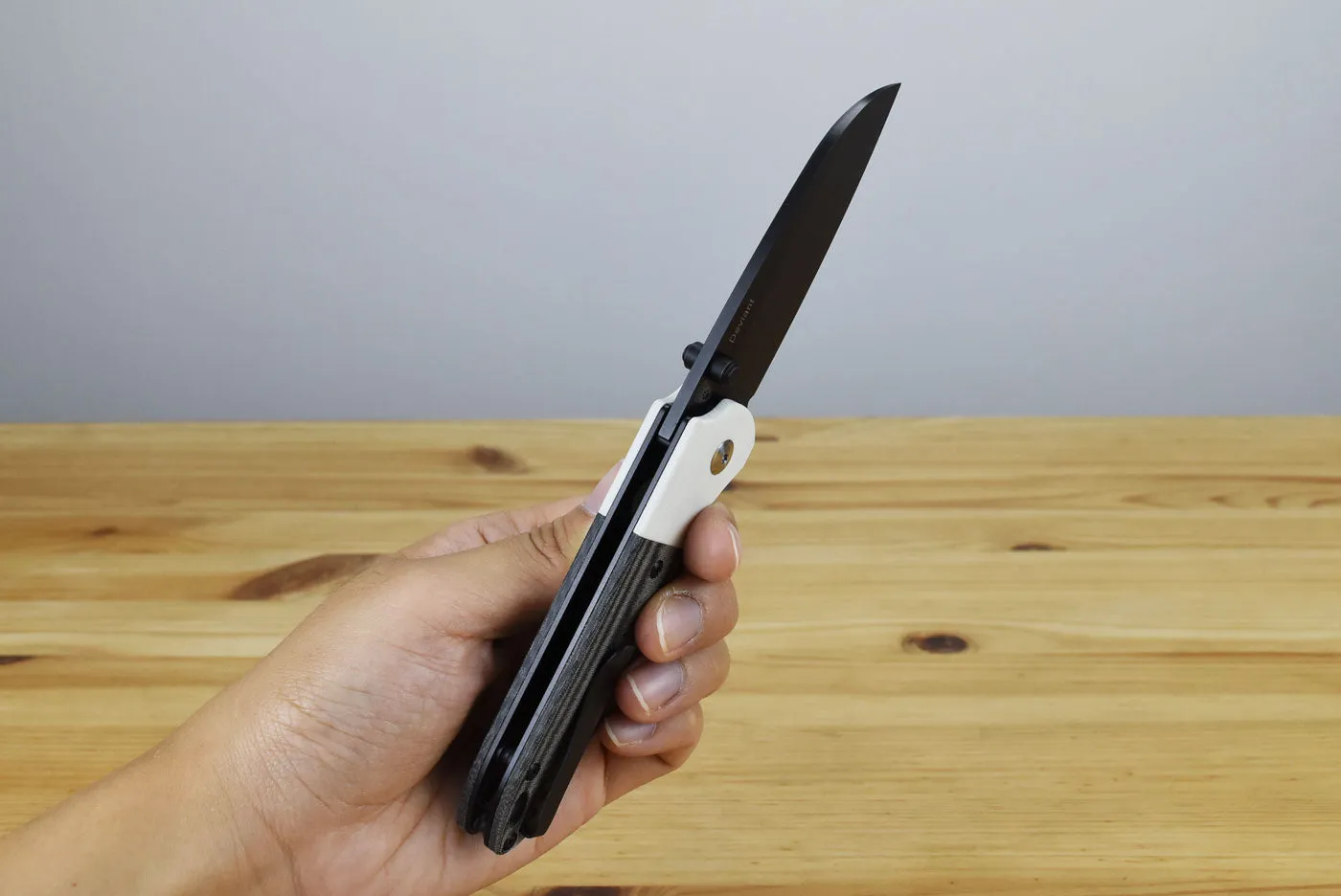 Kizer V3575A2 Deviant M390